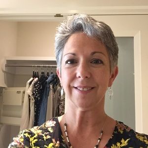 Meet your Posher, Diane